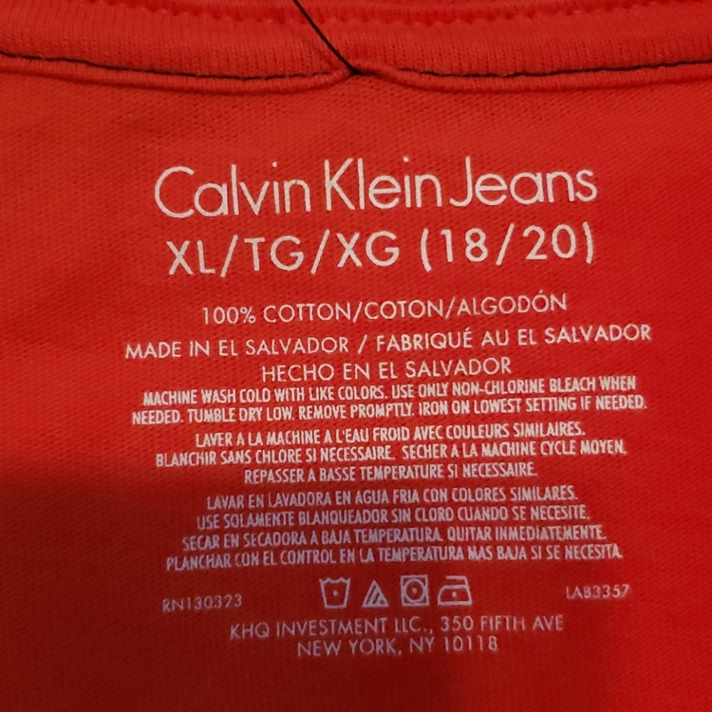 Calvin Klein junior tees - Picture 3 of 3